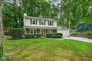 1526 Dirkson Ct, Cary, NC 27511 - Photo 2