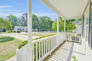 106 Brandon Dr, Clayton, NC 27520 - Photo 8
