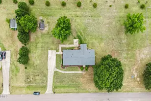 309 S Gattis Dr, Clayton, NC 27527 - Photo 38