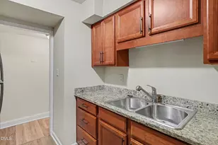 7010 Longstreet Dr, Raleigh, NC 27615 - Photo 24