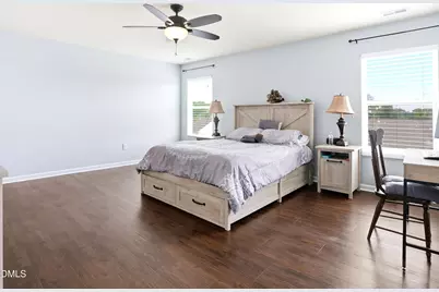 8128 Hovingham Way, Raleigh, NC 27616 - Photo 10