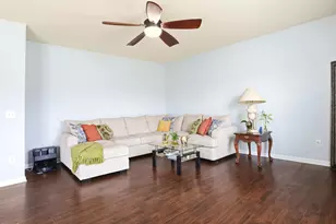 8128 Hovingham Way, Raleigh, NC 27616 - Photo 14