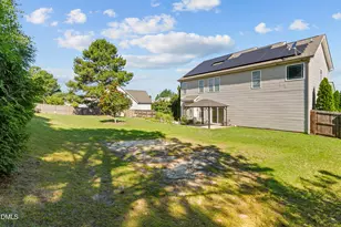 189 Kentucky Derby Ln, Lillington, NC 27546 - Photo 32