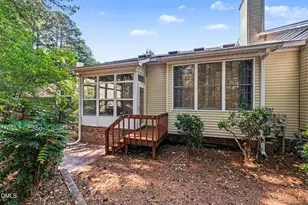438 Crossvine Close, Pittsboro, NC 27312 - Photo 6