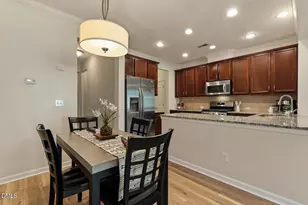 2456 Baslow Dr, Apex, NC 27539 - Photo 6