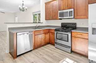 103 Litton St, Apex, NC 27502 - Photo 10