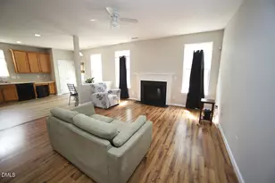 2718 Summer Stream Dr, Raleigh, NC 27610 - Photo 8