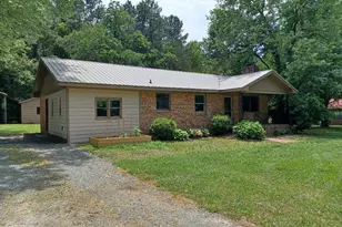 1185 White Hill Rd, Sanford, NC 27332 - Photo 2