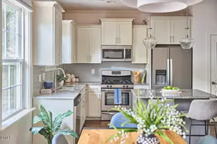 110 N Guthrie Ave, Durham, NC 27703 - Photo 20