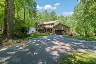 5016 Elkwood Ct, Raleigh, NC 27613 - Photo 10