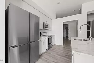 2441 Campus Shore Dr, Raleigh, NC 27606 - Photo 12