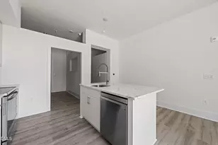 2441 Campus Shore Dr, Raleigh, NC 27606 - Photo 12
