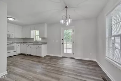 416 Creekbluffs Drive, Fuquay Varina, NC 27526 - Photo 14