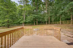 416 Creekbluffs Dr, Fuquay Varina, NC 27526 - Photo 26