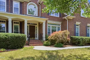 201 Ketrick Ct, Cary, NC 27519 - Photo 4