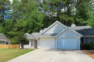 205 Standish Dr, Chapel Hill, NC 27517 - Photo 1