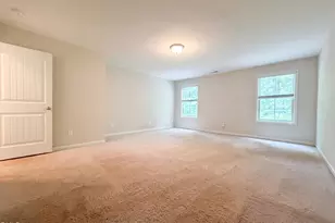 6621 Blalock Forest Dr, Willow Springs, NC 27592 - Photo 4