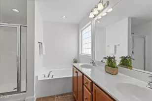 7633 Mapleshire Dr, Raleigh, NC 27616 - Photo 16