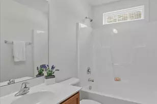 7633 Mapleshire Dr, Raleigh, NC 27616 - Photo 20