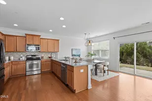 7633 Mapleshire Dr, Raleigh, NC 27616 - Photo 10