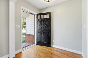 111 Martin St, Dunn, NC 28334 - Photo 6
