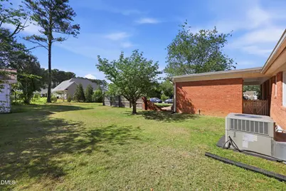 111 Martin Street, Dunn, NC 28334 - Photo 32