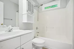104 Armfield Ct, Cary, NC 27519 - Photo 32