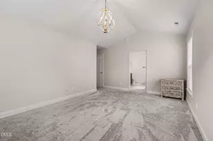 10142 Mizner Ln, Raleigh, NC 27617 - Photo 18