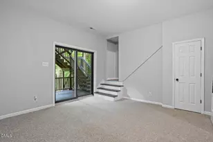629 Brookview Dr, Chapel Hill, NC 27514 - Photo 22