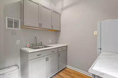 629 Brookview Drive, Chapel Hill, NC 27514 - Photo 22