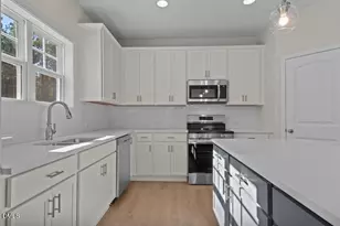 210 Cardovia Wy, Wendell, NC 27591 - Photo 4