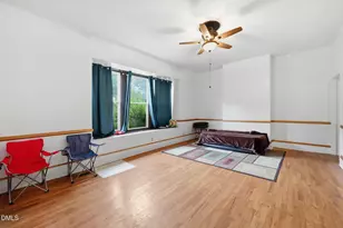 845 S Williams St, Henderson, NC 27536 - Photo 10