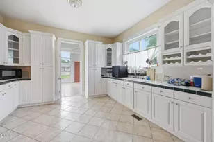 845 S Williams St, Henderson, NC 27536 - Photo 12