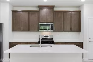 1436 Hatteras Rd, Durham, NC 27703 - Photo 12