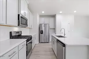 1427 Hatteras Rd, Durham, NC 27703 - Photo 12