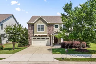 75 Wilders Woods Grove Ln, Clayton, NC 27527 - Photo 2