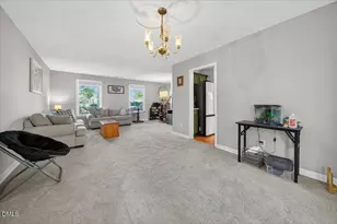 5806 Wrenwood Ct, Durham, NC 27703 - Photo 8