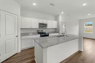 126 S Waterstone Ln, Clayton, NC 27520 - Photo 4