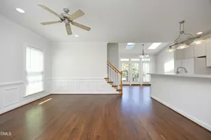 605 Carpenter Town Ln, Cary, NC 27519 - Photo 10