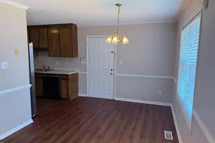 504 Hiking Trail, Benson, NC 27504 - Photo 6