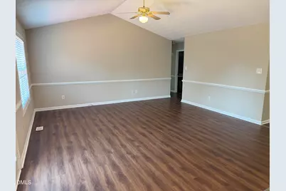 504 Hiking Trail, Benson, NC 27504 - Photo 4