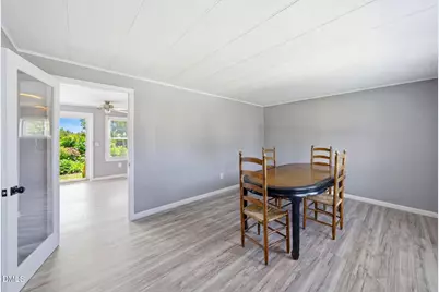 320 E Earp Street, Holly Springs, NC 27540 - Photo 4
