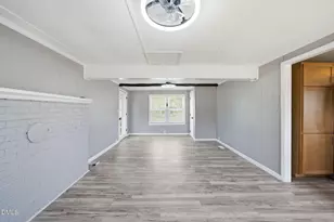 320 E Earp St, Holly Springs, NC 27540 - Photo 16