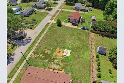 320 E Earp Street, Holly Springs, NC 27540 - Photo 34
