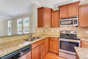 428 Hofman Ct, Cary, NC 27519 - Photo 8