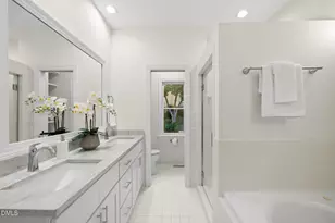 407 Ironwoods Dr, Chapel Hill, NC 27516 - Photo 22