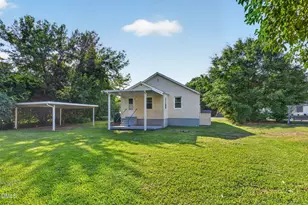 302 S McKay Ave, Dunn, NC 28334 - Photo 10