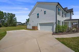 1723 Neills Creek Rd, Lillington, NC 27546 - Photo 6