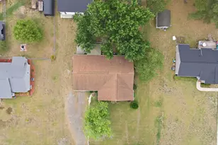 4116 Carson Dr, Sanford, NC 27332 - Photo 8