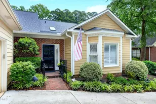 103 Prestwick Pl, Cary, NC 27511 - Photo 2